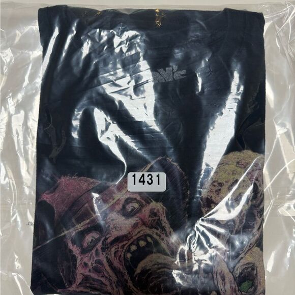 Fright Rags Freddy’s Coming For You Limited Edition Graphic Shirt Sz 2X - Picture 8 of 9